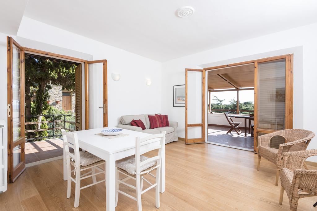 Villa Con Terrazza Vista Mare Castiglione della Pescaia Bagian luar foto